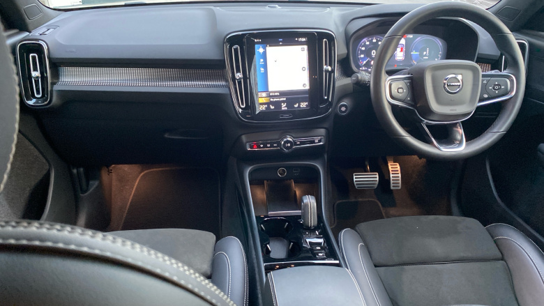 Volvo Xc40 1.5 T4 Recharge PHEV R DESIGN 5dr Auto Estate